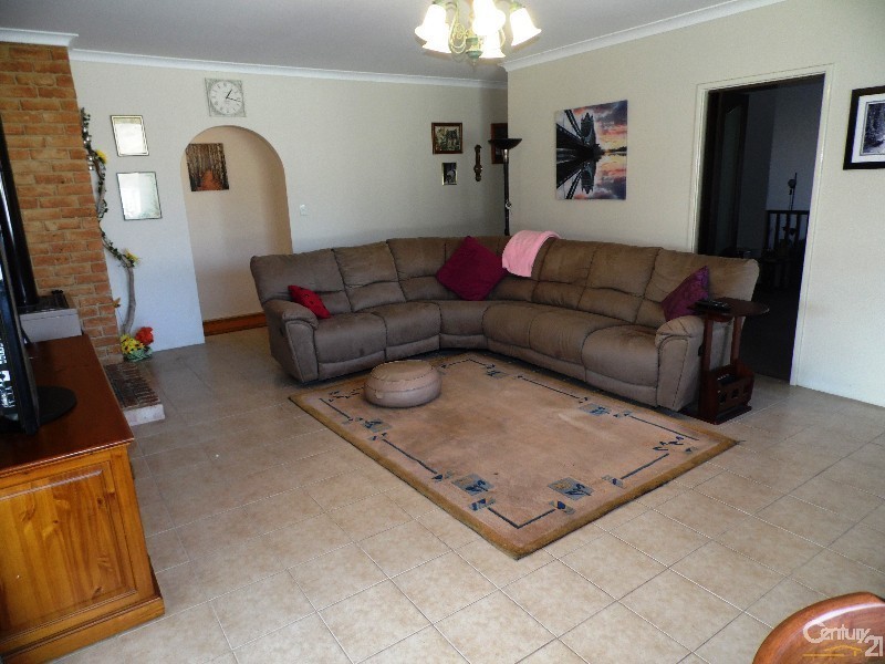 5 Hanks Way, Australind WA 6233