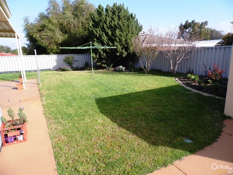 5 Hanks Way, Australind WA 6233