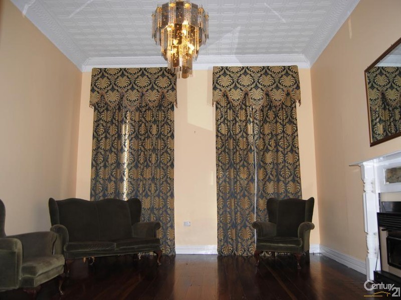 4 Coombes Street, Collie WA 6225