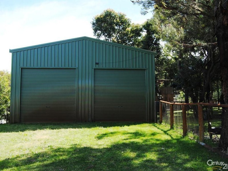 8 Samrose Road, Dalyellup WA 6230