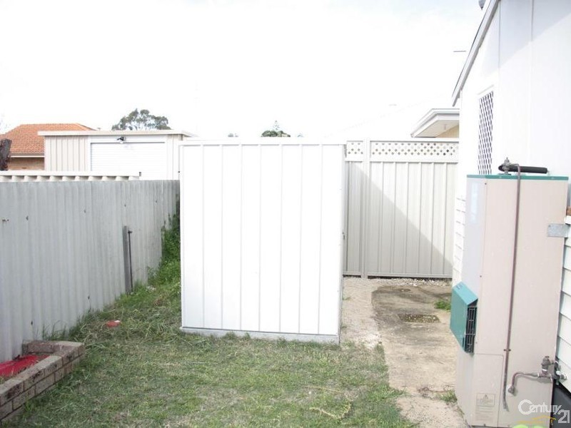 28 Lowe Street, Carey Park WA 6230