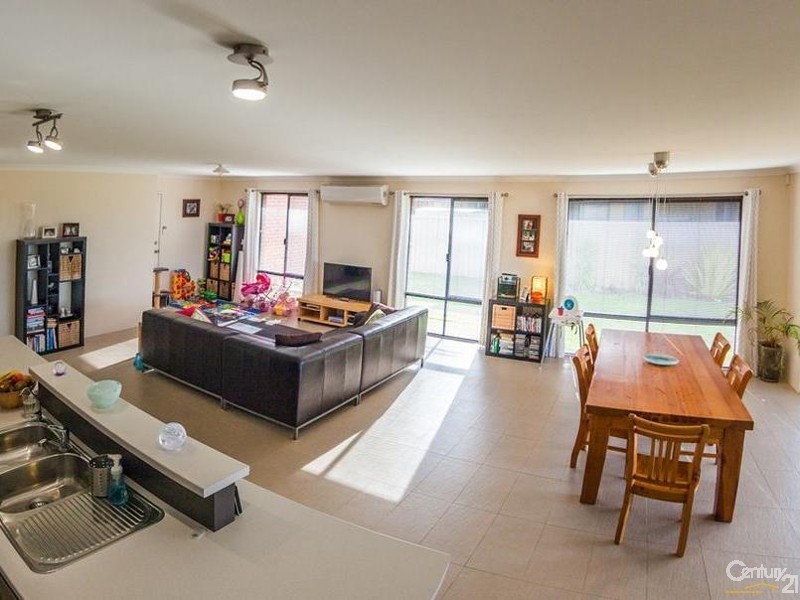 7 Sherwood Drive, Dalyellup WA 6230