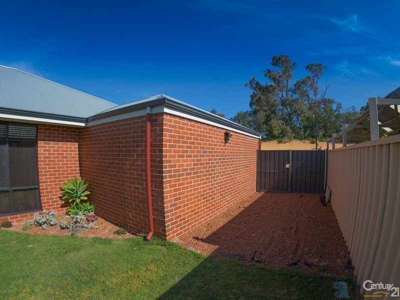 7 Sherwood Drive, Dalyellup WA 6230