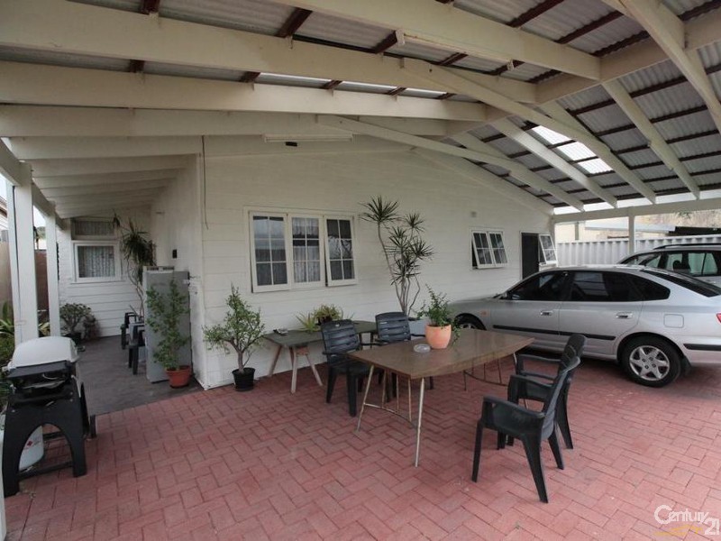 6 Symmons Street, Bunbury WA 6230