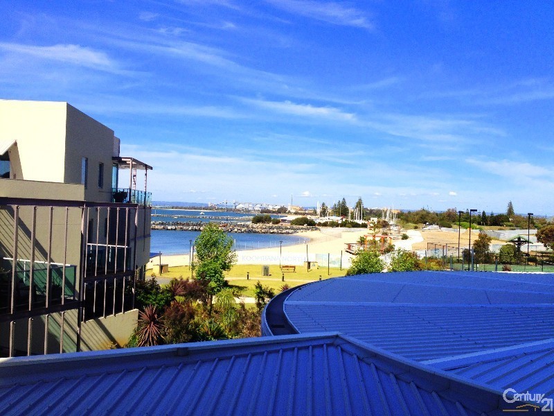 19/11 Casuarina Drive, Bunbury WA 6230