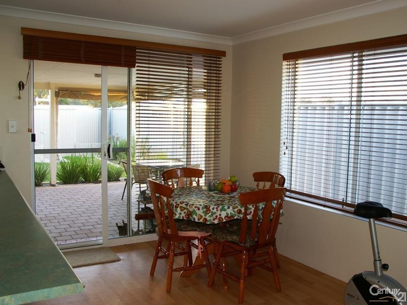 346 Parade Road, Dalyellup WA 6230