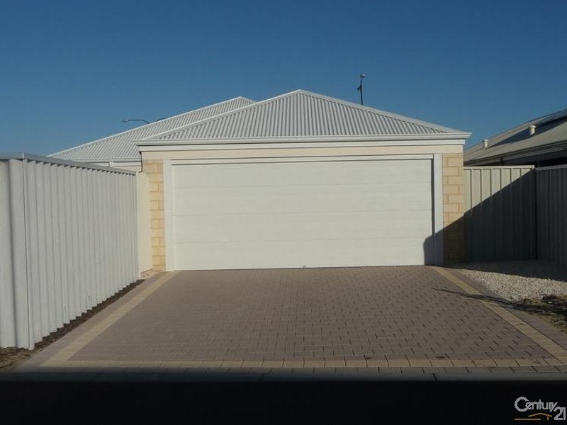 346 Parade Road, Dalyellup WA 6230