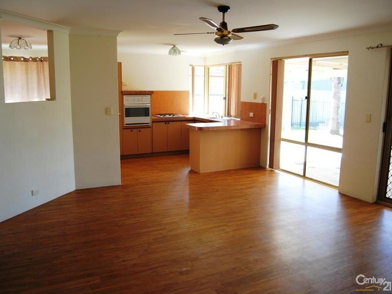 68 Winthrop Avenue, College Grove WA 6230