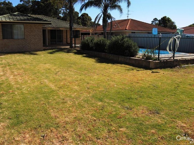 68 Winthrop Avenue, College Grove WA 6230