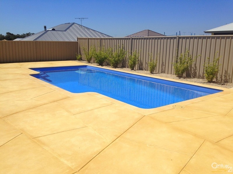 3 Friesian Way, Eaton WA 6232