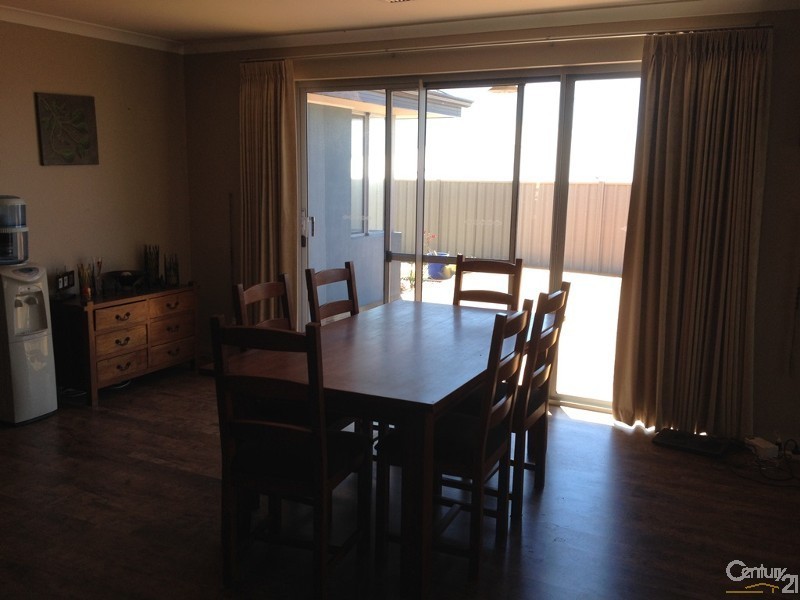 3 Friesian Way, Eaton WA 6232