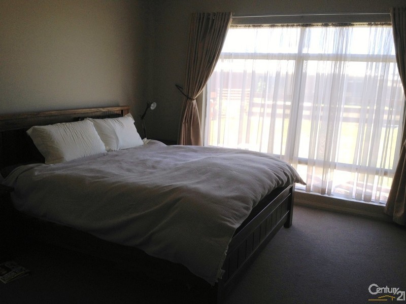 3 Friesian Way, Eaton WA 6232