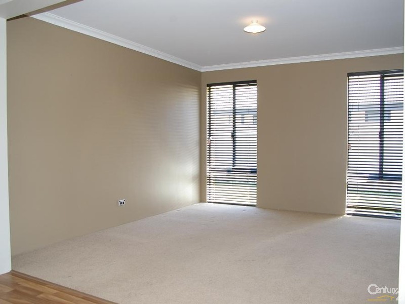 362 Parade Road, Dalyellup WA 6230