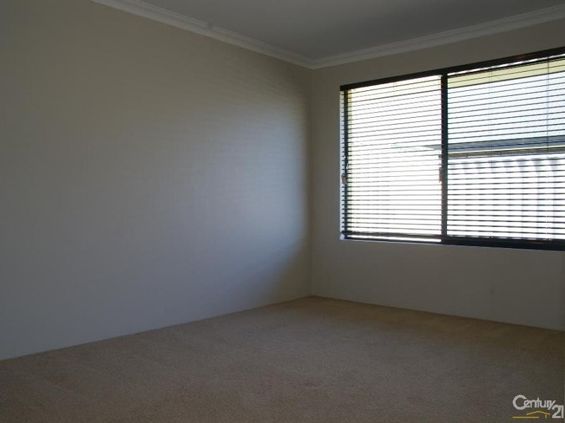 362 Parade Road, Dalyellup WA 6230