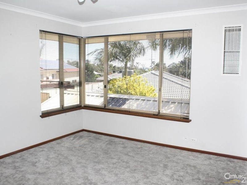 9 Mahogany Place, Eaton WA 6232