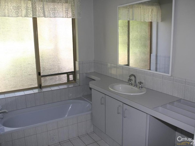 9 Mahogany Place, Eaton WA 6232