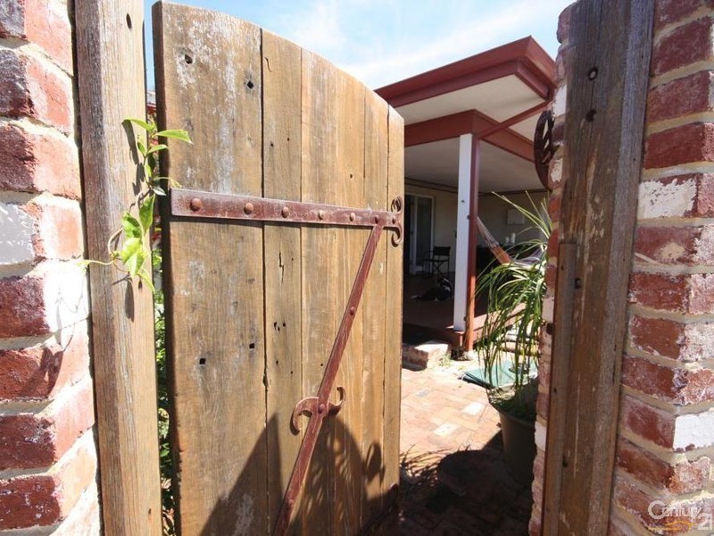 236 Spencer Street, South Bunbury WA 6230