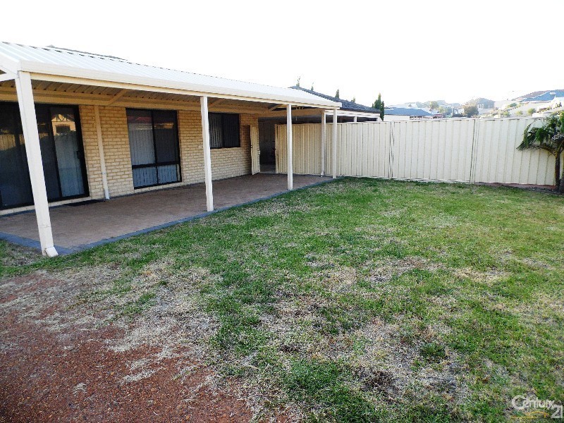 14 Rosebud Crescent, Eaton WA 6232