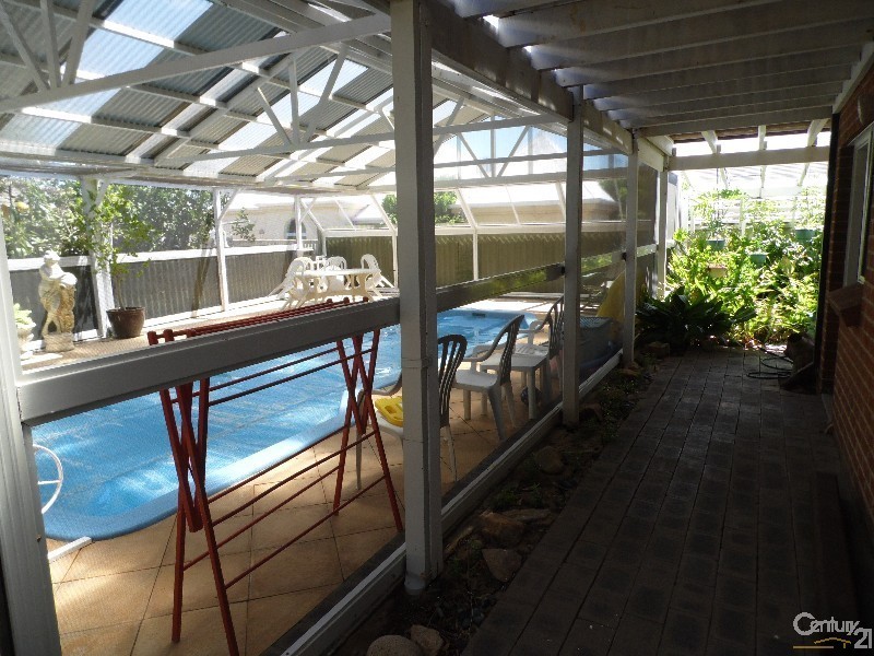 5 Casteau Close, Australind WA 6233