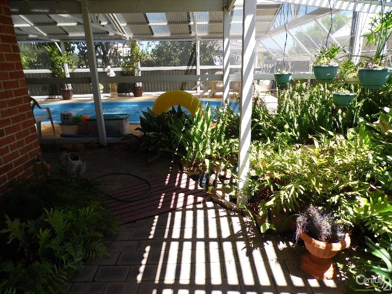 5 Casteau Close, Australind WA 6233