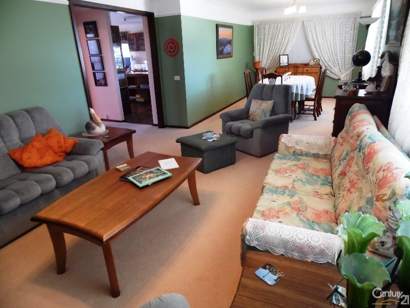 5 Casteau Close, Australind WA 6233