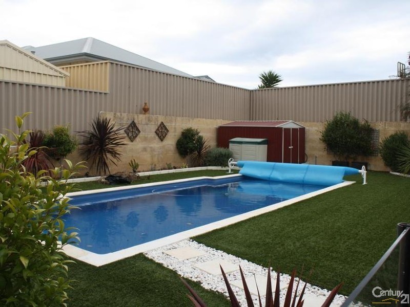 24 Maidmarian Street, Dalyellup WA 6230