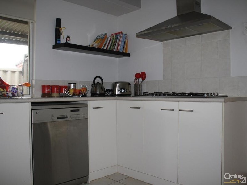 24 Maidmarian Street, Dalyellup WA 6230