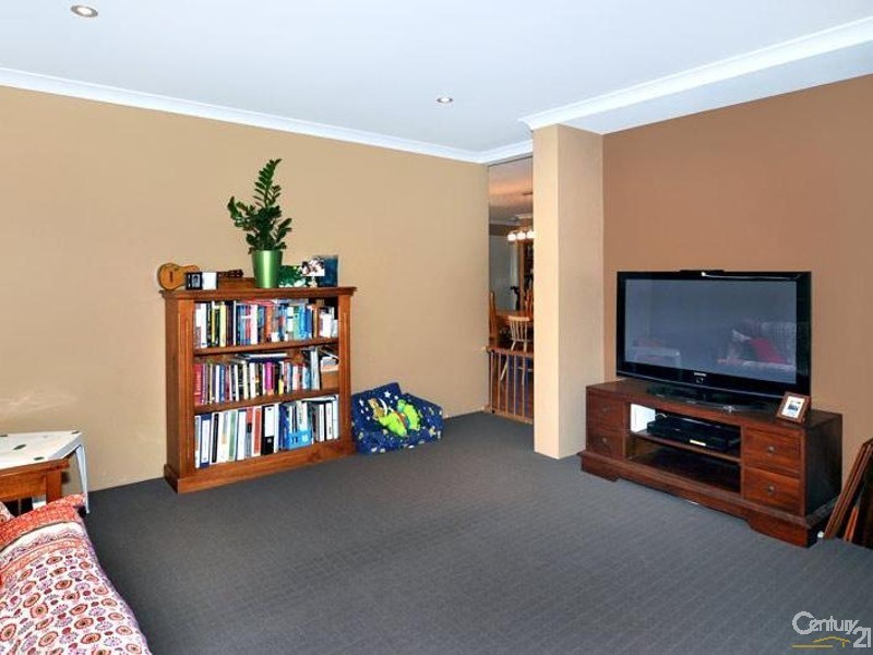 3 Kambany Approach, Dalyellup WA 6230