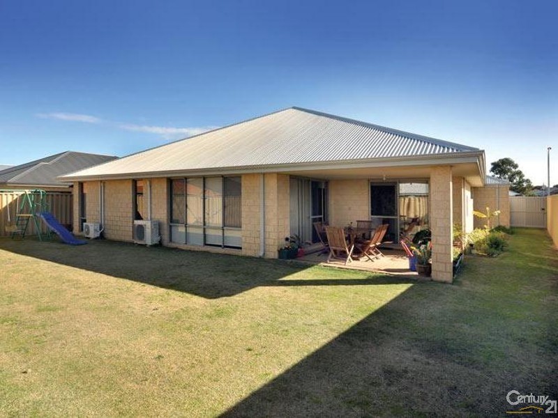 3 Kambany Approach, Dalyellup WA 6230