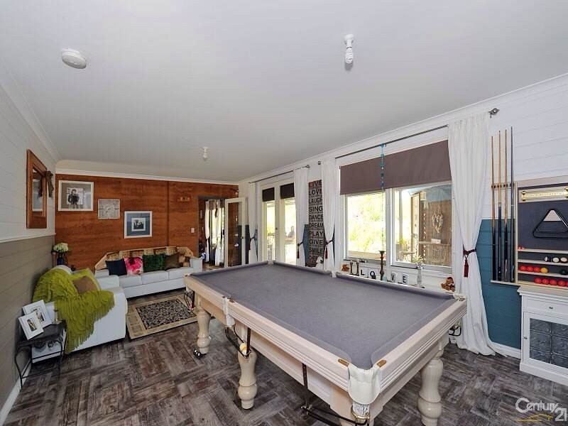 735 Southern Estuary Road, Lake Clifton WA 6215