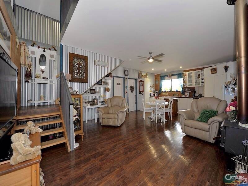 735 Southern Estuary Road, Lake Clifton WA 6215