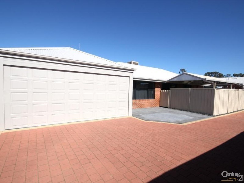 3/12 Nuytsia Avenue, Carey Park WA 6230