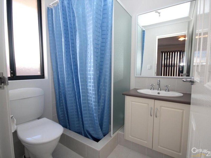 3/12 Nuytsia Avenue, Carey Park WA 6230