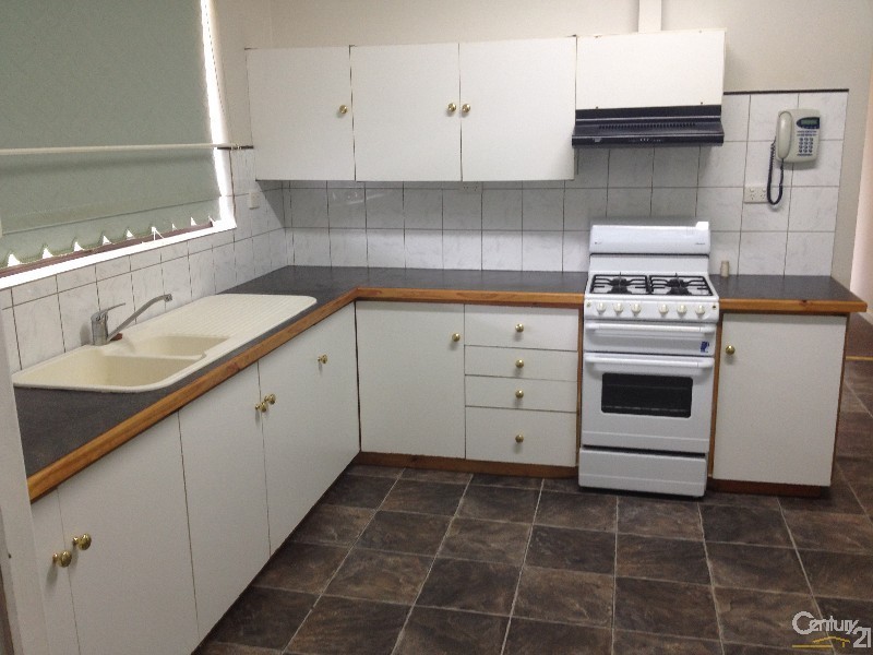 37 McKinley St, Collie WA 6225