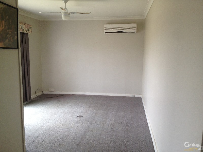 37 McKinley St, Collie WA 6225