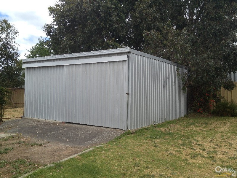 37 McKinley St, Collie WA 6225