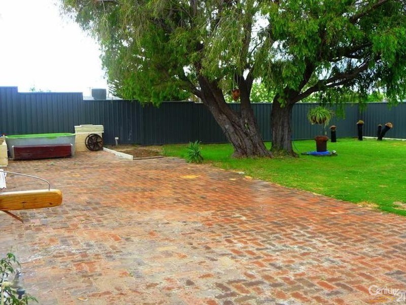 9 Fern Street, South Bunbury WA 6230