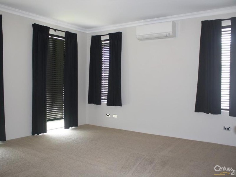 362 Parade Road, Dalyellup WA 6230