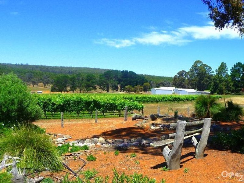 1829 Boyup Brook Cranbrook Road, Boyup Brook WA 6244