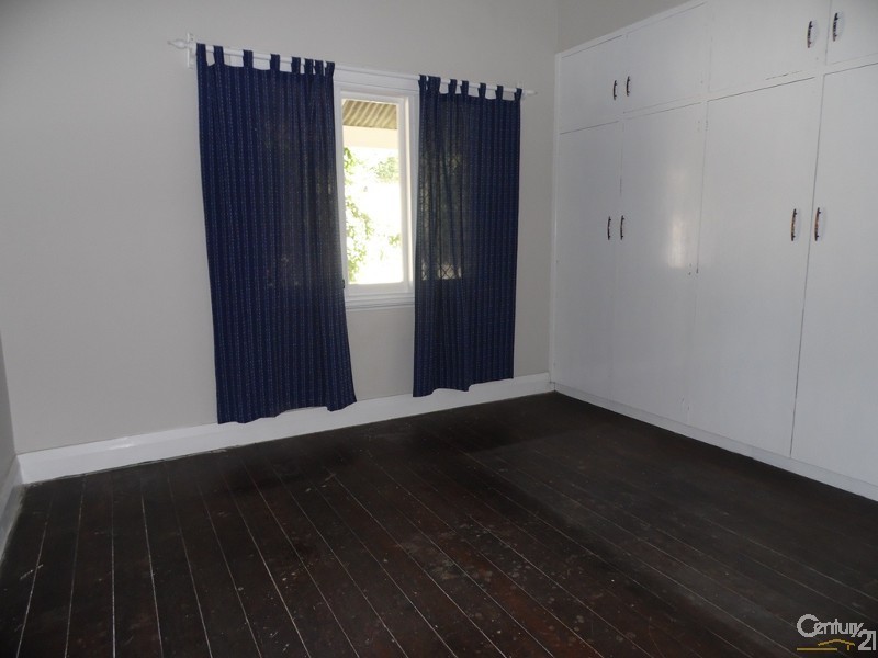 27 Tuart Street, Bunbury WA 6230