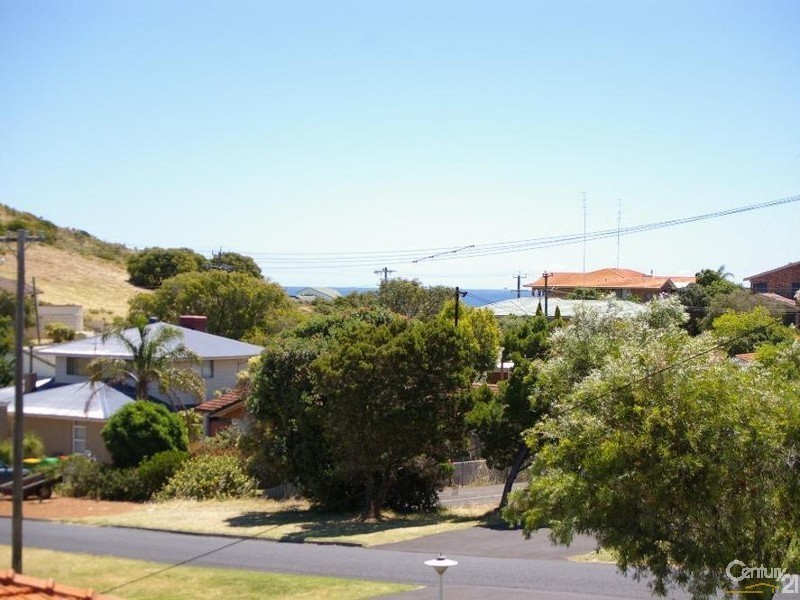 5 Dunstan Street, South Bunbury WA 6230