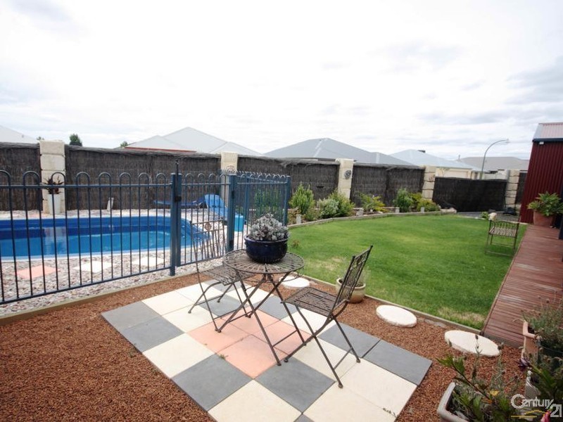 1 Star Street, Australind WA 6233