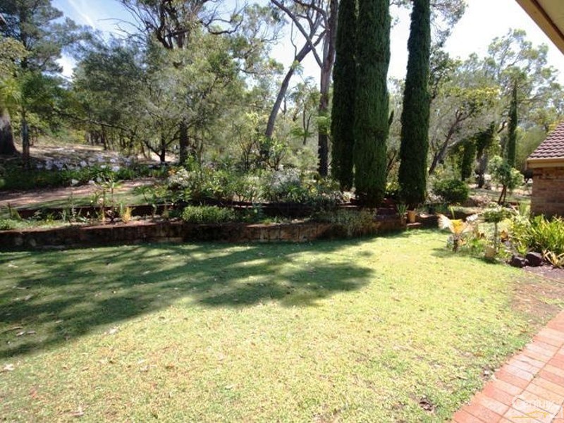 29 Australind Road, Leschenault WA 6233