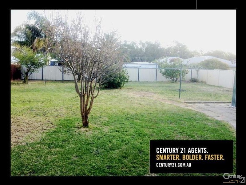 26 Gibbs Street, Carey Park WA 6230