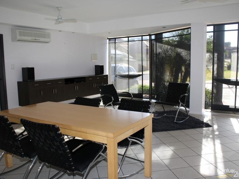 1/12 Sinclair Close, Bunbury WA 6230