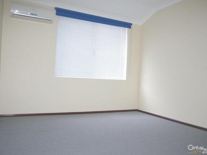 24 Wentworth Drive, Dalyellup WA 6230