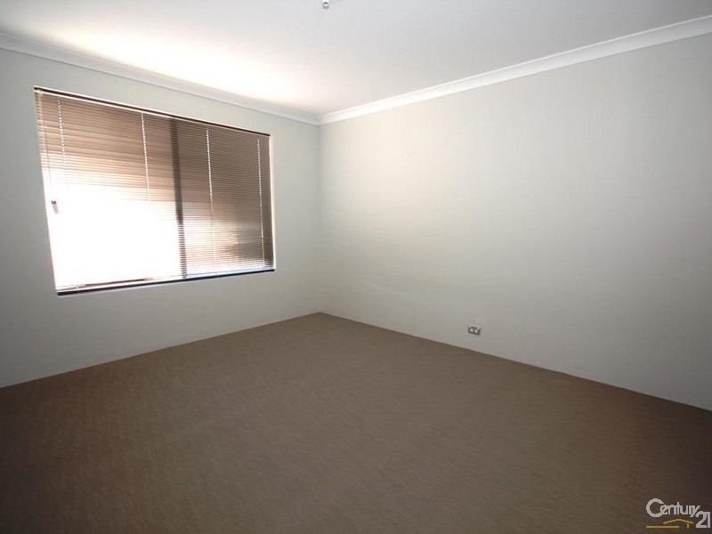 13 Coppin Place, Australind WA 6233