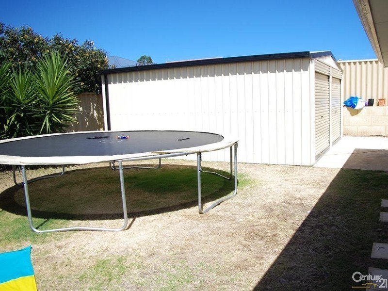 37 Walton Approach, Dalyellup WA 6230