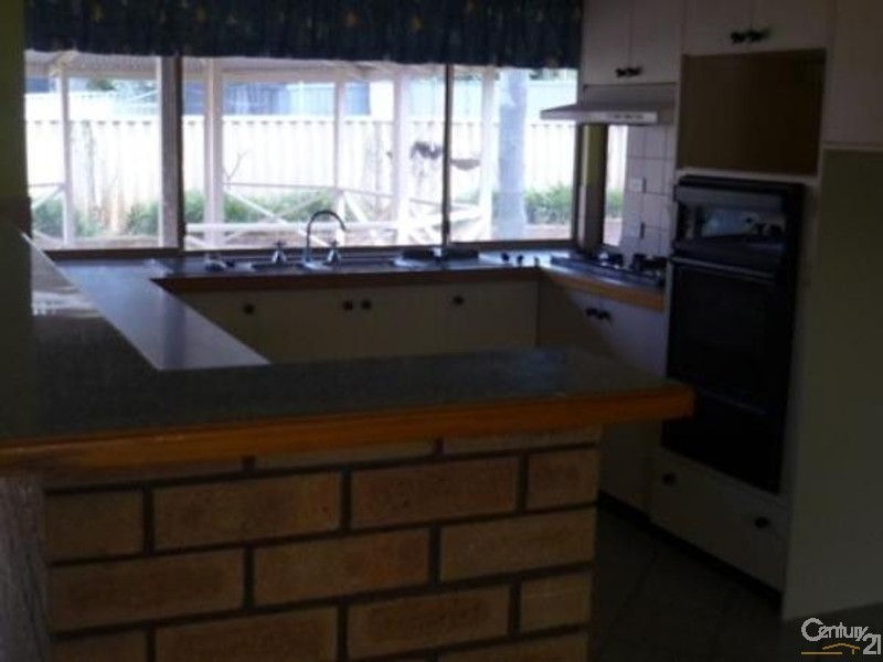 14 Brand Ave, Usher WA 6230