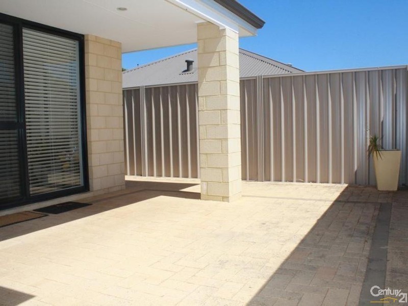 76B Frankel Street, Carey Park WA 6230